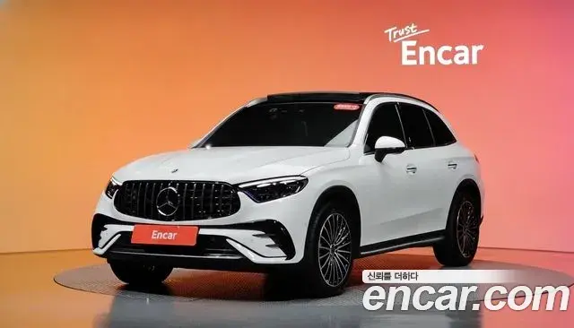 Mercedes-Benz GLC-Class 2023 — Фото 1/20