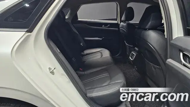Kia K5 2019 — Şəkil 14/30