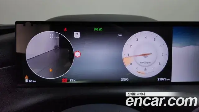 Genesis Electrified G80 2024 — Photo 8/20