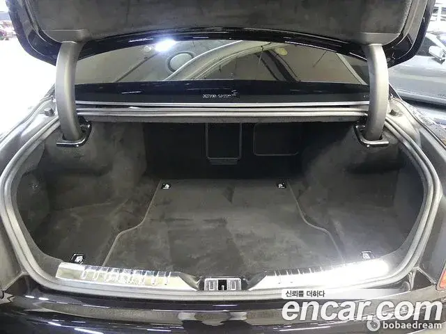 Bentley Flying Spur 2024 — Şəkil 20/20