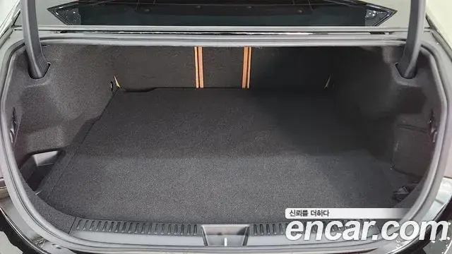 Mercedes-Benz E-Class 2026 — ფოტო 5/20