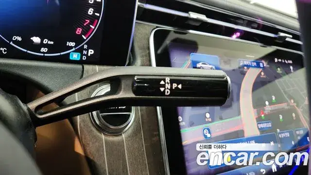 Mercedes-Benz E-Class 2026 — ფოტო 15/20