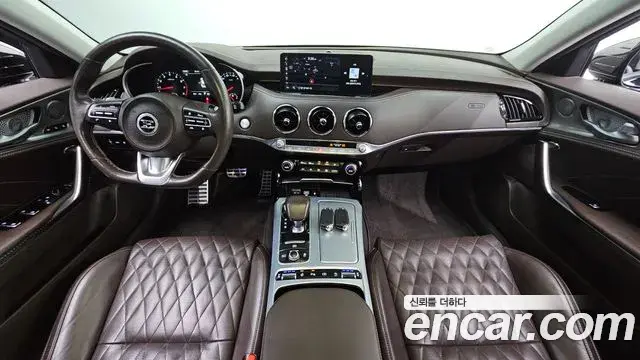 Kia Stinger 2020 — Photo 6/20