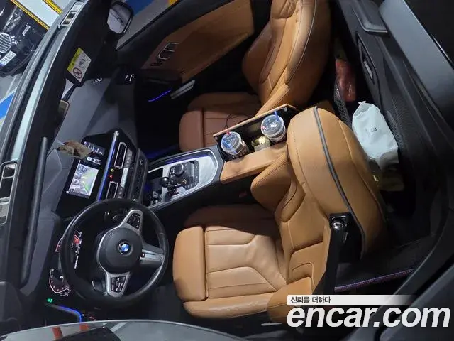 BMW Z4 2020 — Фото 5/7