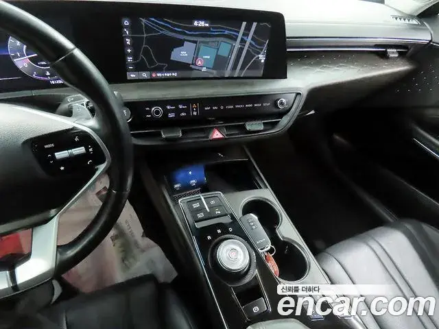 Kia K8 2021 — Photo 9/20