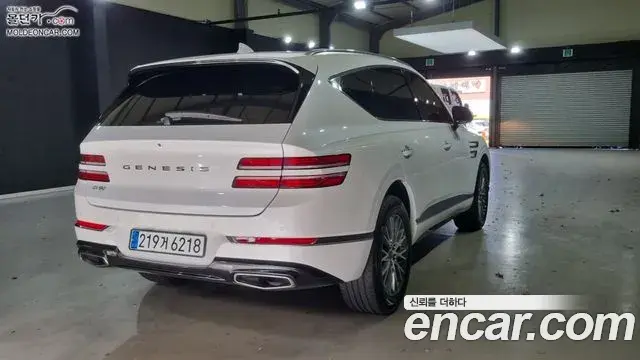 Genesis GV80 2021 — Photo 2/18
