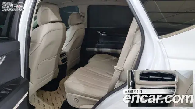 Genesis GV80 2021 — Photo 10/18