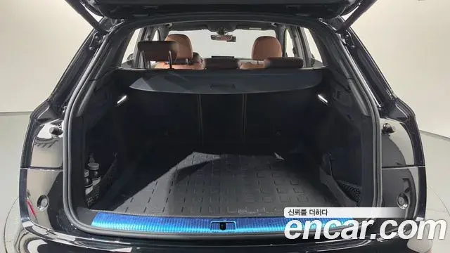Audi Q5 2023 — Şəkil 19/20