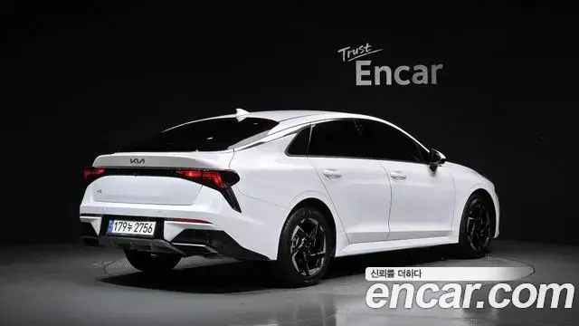 Kia K5, 2024