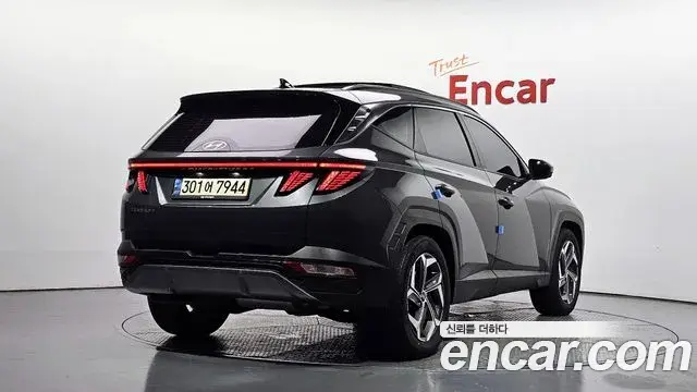 Hyundai The New Tucson 2022 — Фото 2/20