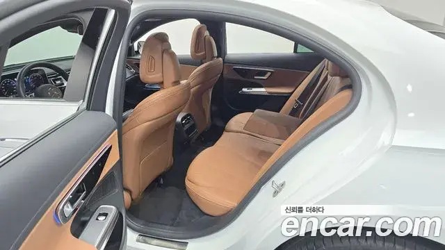 Mercedes-Benz E-Class 2025 — Şəkil 11/20