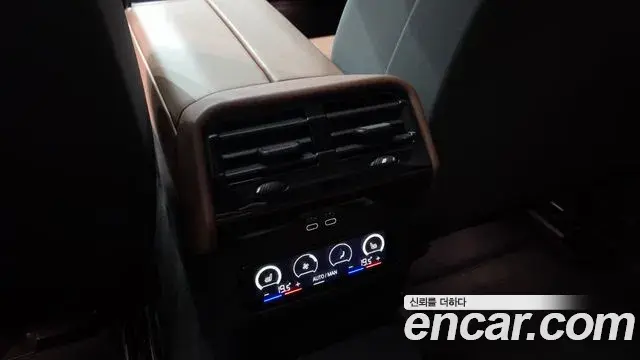 BMW 5 Series 2025 — Şəkil 19/20