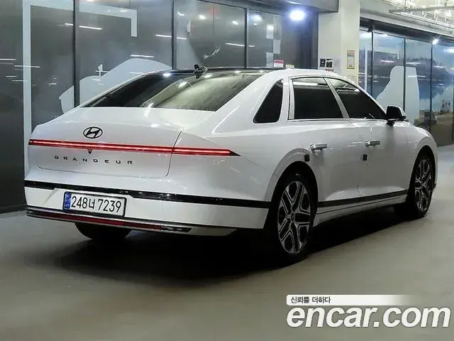Hyundai Grandeur 2024 — Photo 3/20