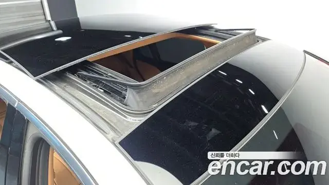 Genesis G90 2024 — Photo 19/20