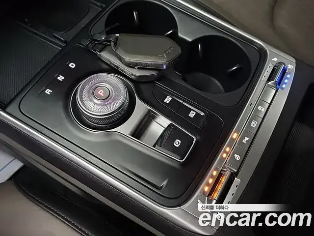 Kia Carnival 2024 — Photo 6/19