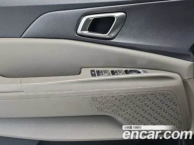Kia Carnival 2024 — Photo 15/19