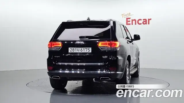 Jeep Grand Cherokee 2019 — Şəkil 4/20
