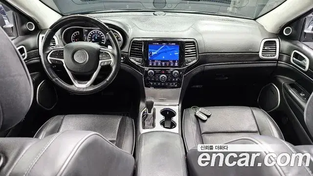 Jeep Grand Cherokee 2019 — Şəkil 7/20