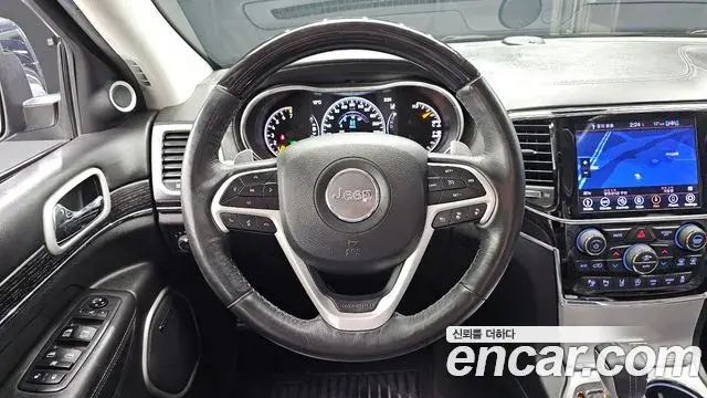 Jeep Grand Cherokee 2019 — Şəkil 13/20