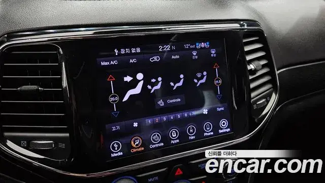 Jeep Grand Cherokee 2019 — Şəkil 19/20