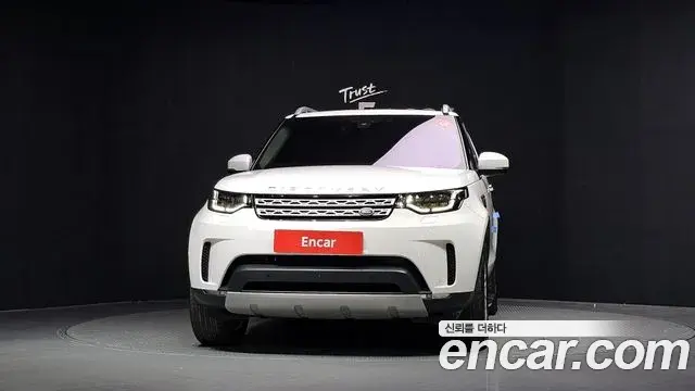 Land Rover Discovery 5 2020 — Şəkil 3/20
