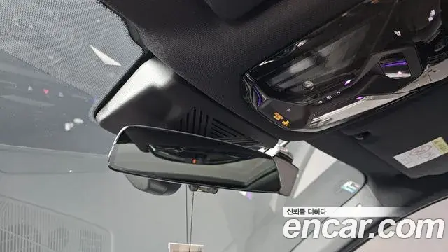 BMW 5 Series 2025 — Photo 19/20