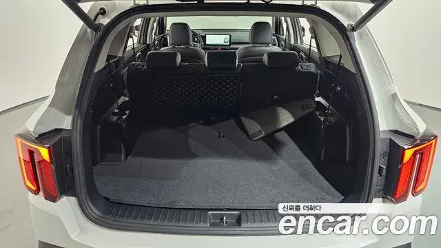 Kia Sorento 2025 — Photo 17/20