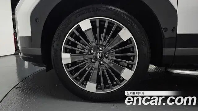 Hyundai Santa Fe 2024 — Photo 5/20