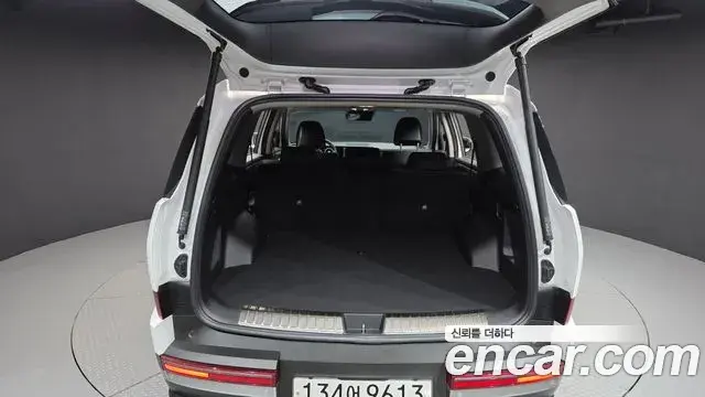 Hyundai Santa Fe 2023 — Photo 20/20