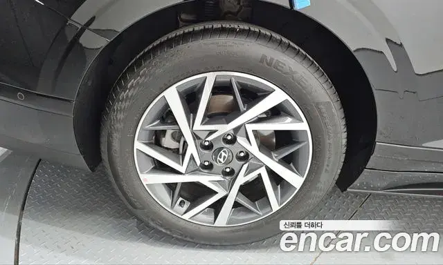 Hyundai Grandeur 2025 — Photo 5/20