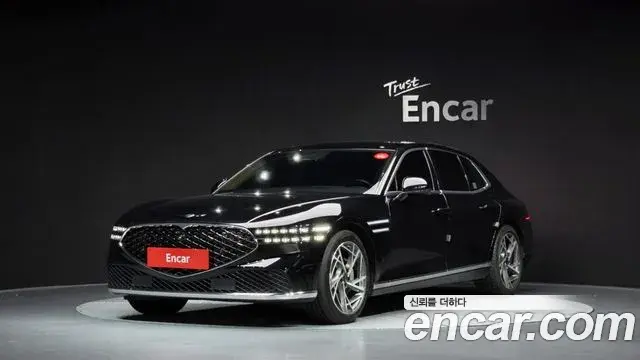 Genesis G90 2023 — Photo 1/20