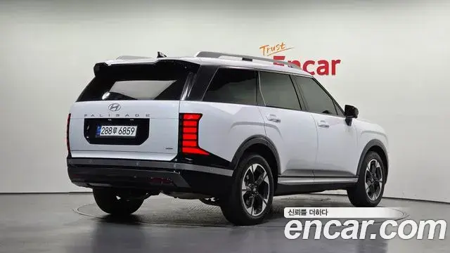 Hyundai Palisade 2025 — Photo 2/20