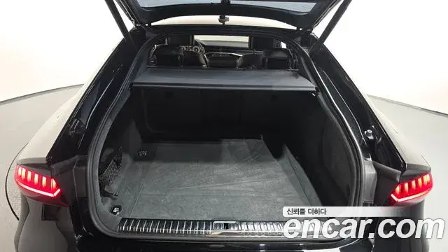 Audi A7 2020 — Photo 17/20