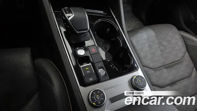 Volkswagen Touareg 2020 — Photo 8/20