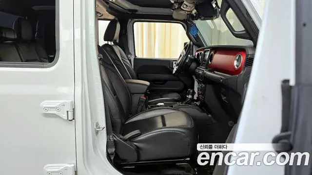 Jeep Gladiator 2021 — Photo 11/20