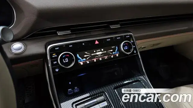 Genesis GV80 2022 — Photo 18/20