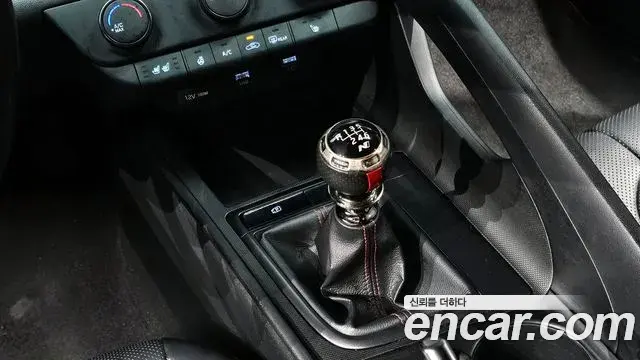Hyundai The New Avante Hybrid 2021 — Şəkil 12/19