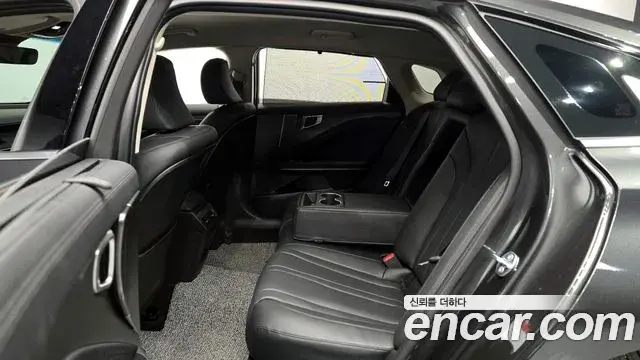 Kia K8 2025 — Photo 12/20