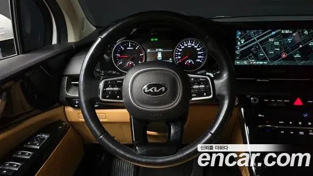 Kia Carnival 2020 — Photo 13/20