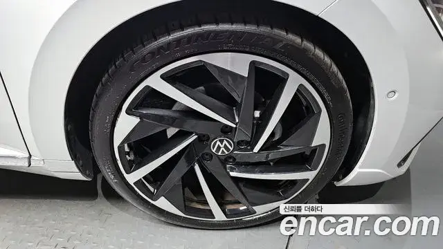 Volkswagen Arteon 2022 — ფოტო 5/20