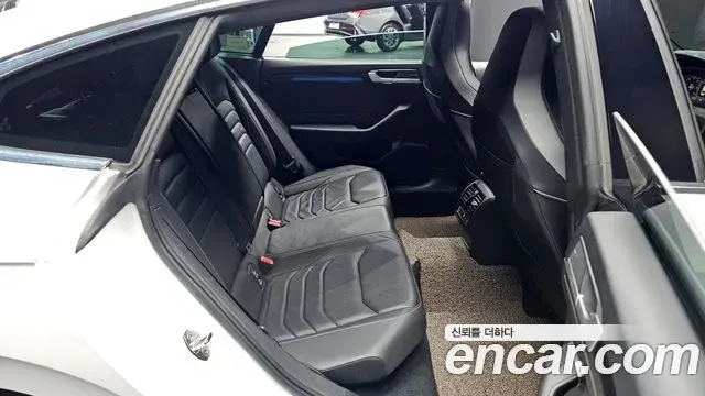 Volkswagen Arteon 2022 — ფოტო 15/20