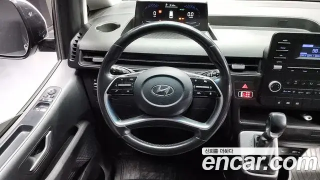 Hyundai Staria 2021 — Фото 13/20