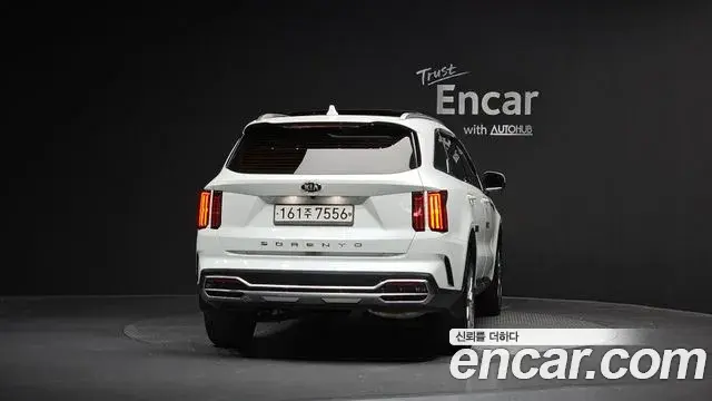 Kia Sorento 2020 — Фото 4/20