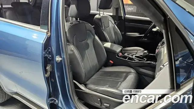 Kia Sorento 2022 — Photo 10/20