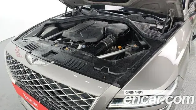 Genesis GV80 2020 — Photo 6/20