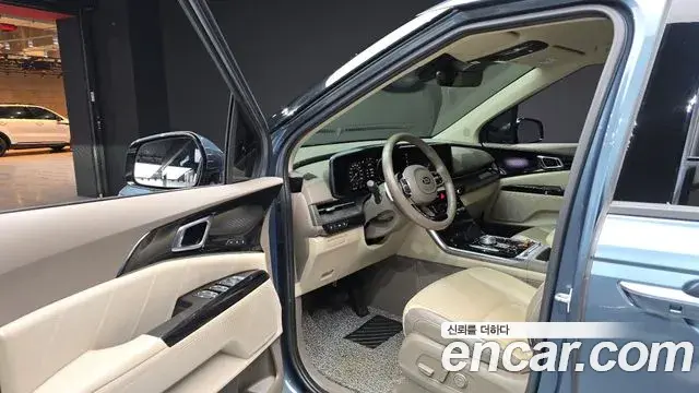 Kia Carnival 2021 — Photo 10/20