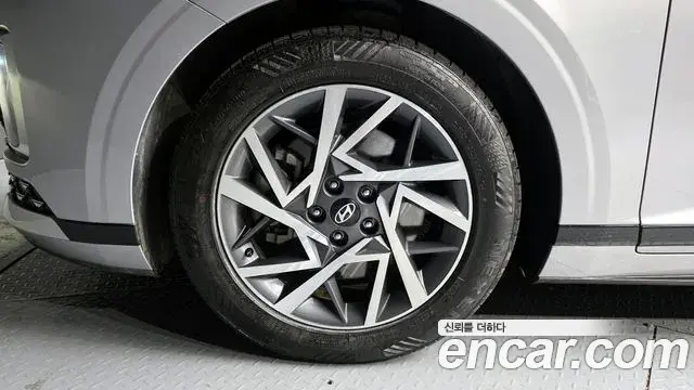Hyundai Grandeur 2023 — Photo 5/20