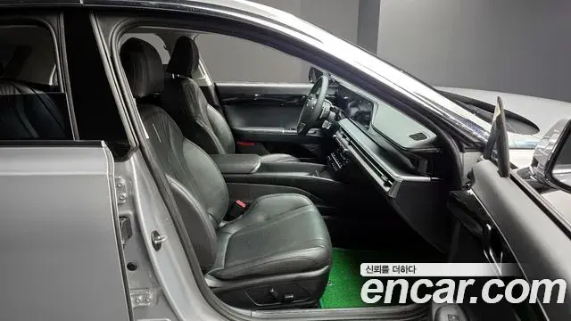 Hyundai Grandeur 2023 — Photo 10/20