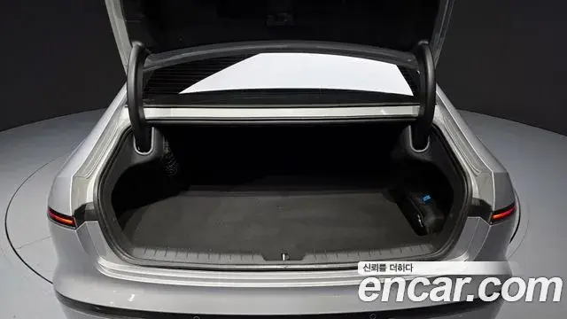 Hyundai Grandeur 2023 — Photo 20/20