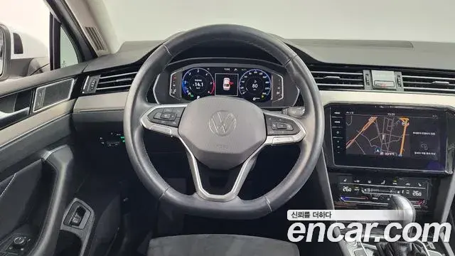 Volkswagen Passat GT 2021 — Şəkil 18/20